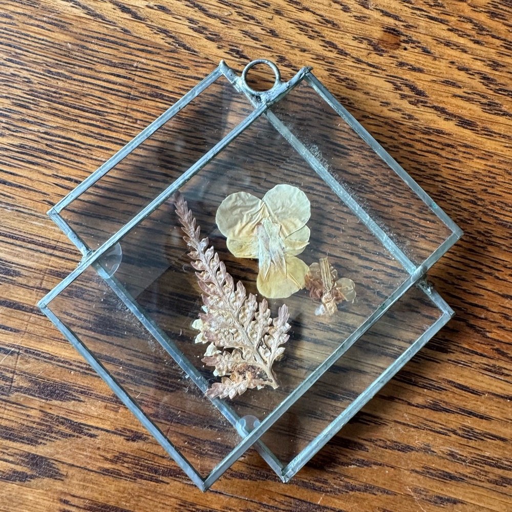 Vintage Glass sun catcher with Pressed Flowers